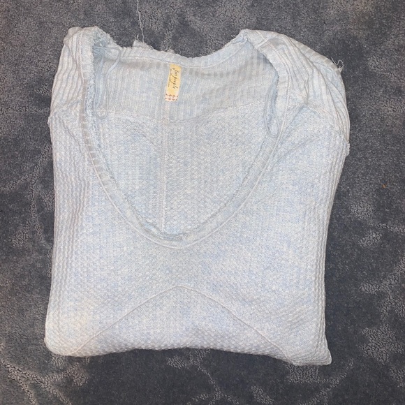 Free People light Blue oversized sweater - small - Picture 2 of 2